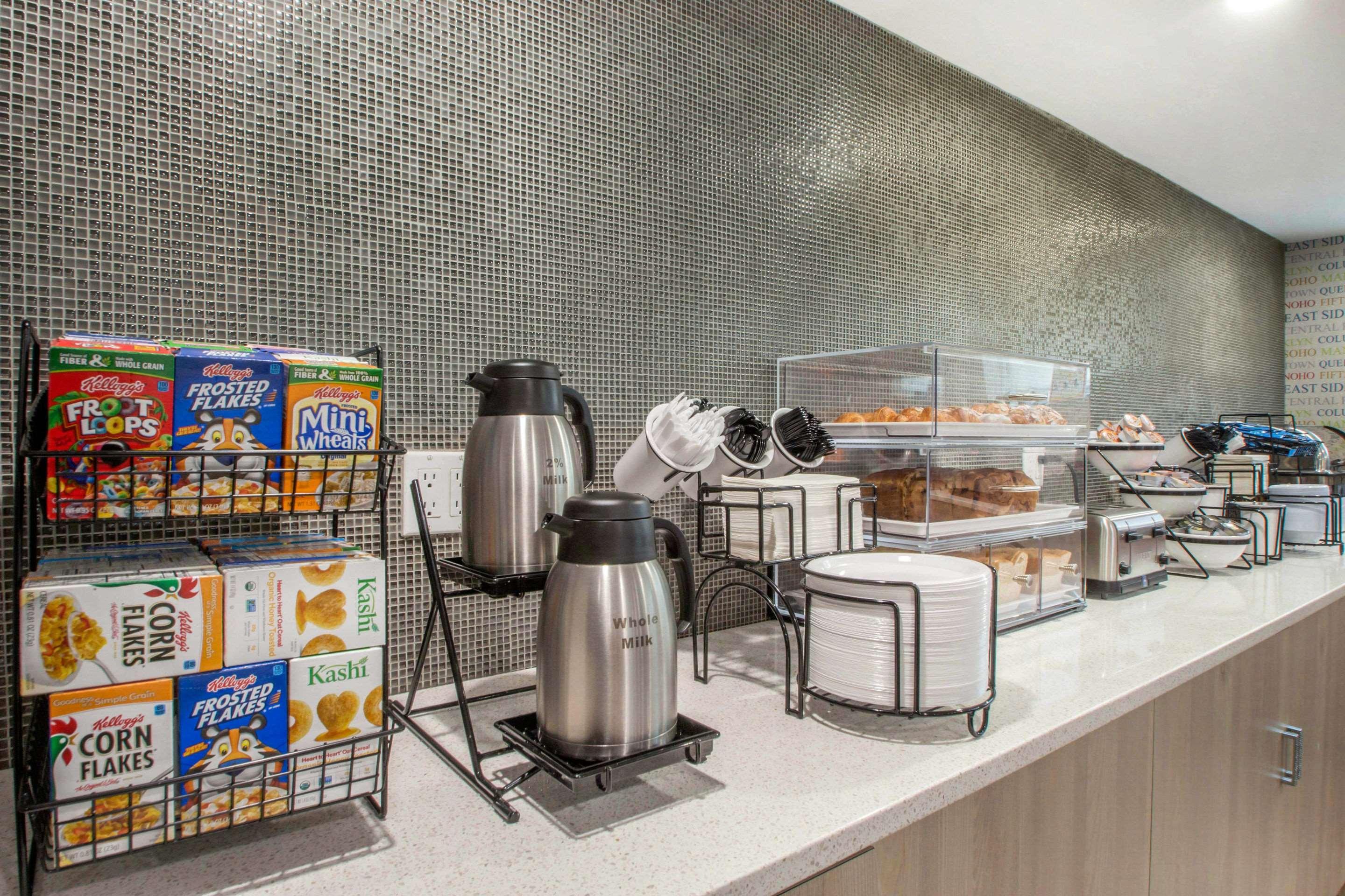 The Vue Hotel, Ascend Hotel Collection New York Exterior photo