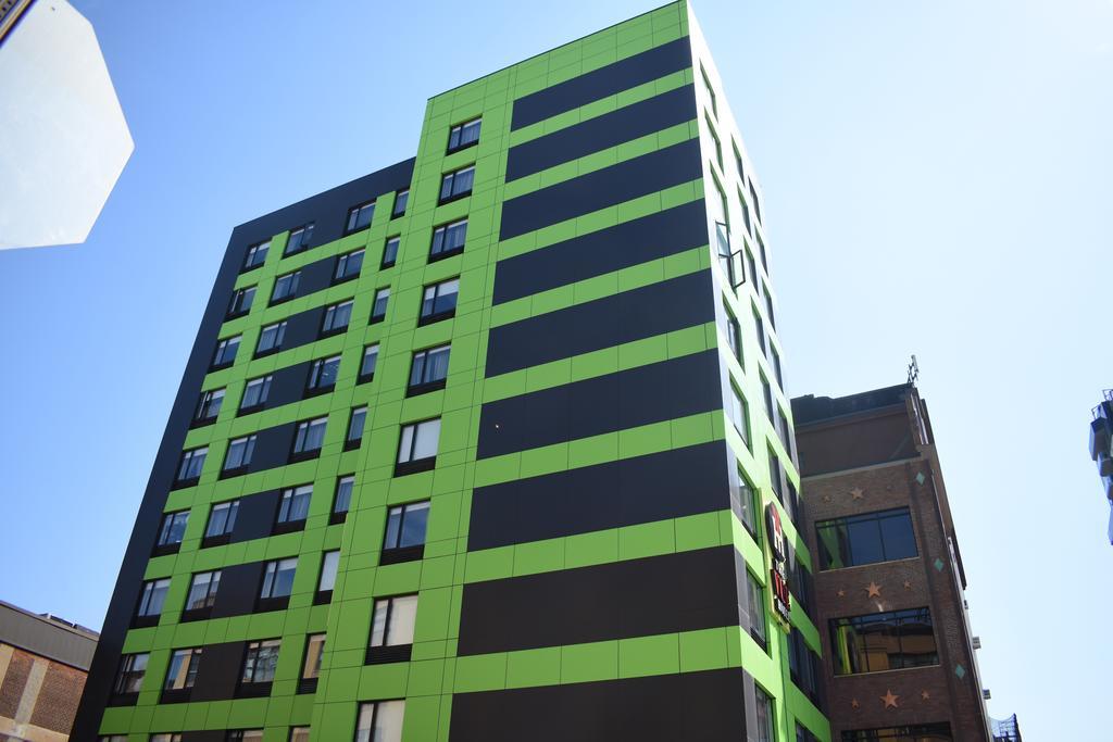 The Vue Hotel, Ascend Hotel Collection New York Exterior photo