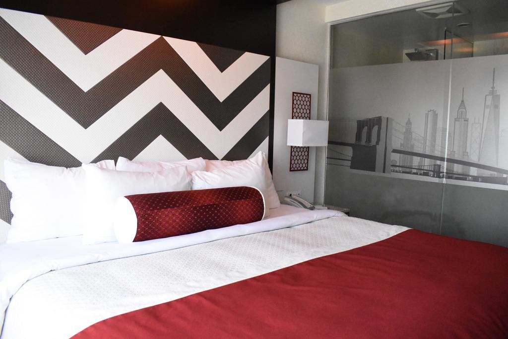 The Vue Hotel, Ascend Hotel Collection New York Exterior photo